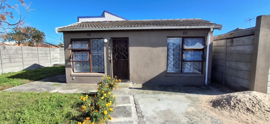 2 Bedroom Property for Sale in Heather Park Western Cape
